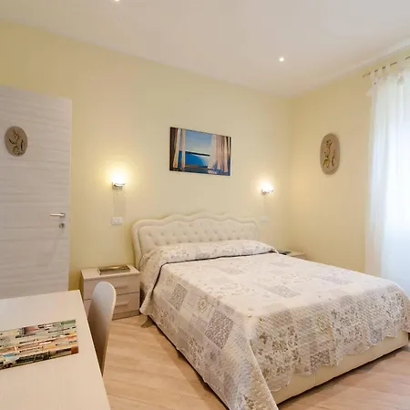 Guest house Le Tre Spezie 2*